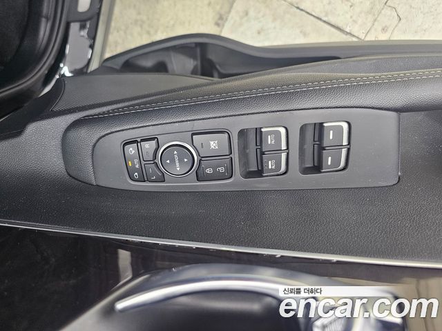 Kia Sorento Diesel 2.0 2WD Prestige 2017 — фото 20
