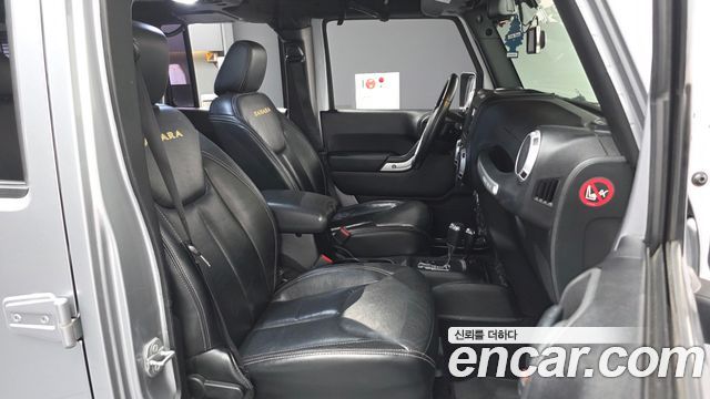 Jeep Wrangler (JK) 2.8 Diesel Sahara 4Door 2015 — фото 11