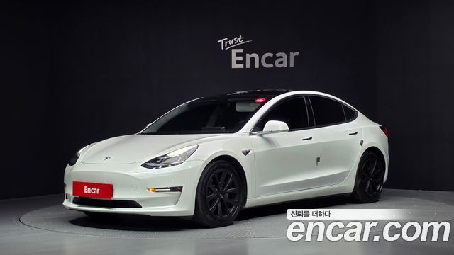 Tesla Model 3 Long Range AWD