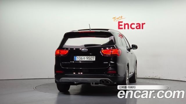 Kia Sorento Diesel 2.0 2WD Noblesse 2020 — фото 4