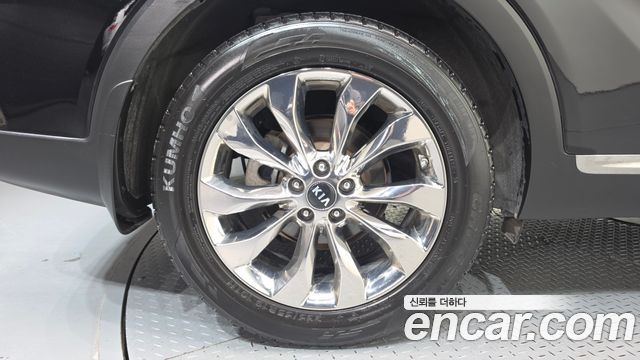 Kia Sorento Diesel 2.0 2WD Noblesse 2020 — фото 5