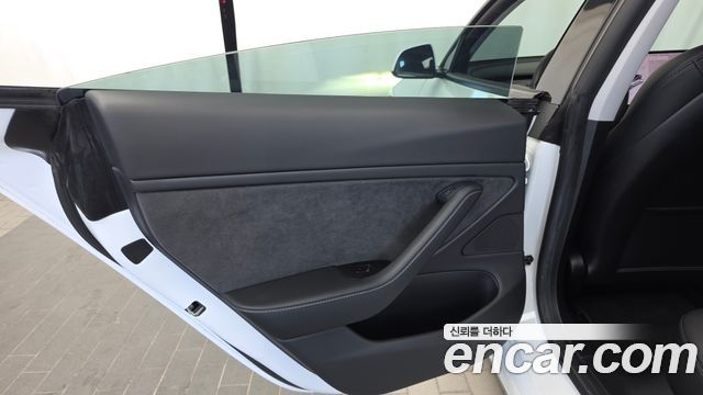 Tesla Model 3 Long Range AWD 2021 — фото 25