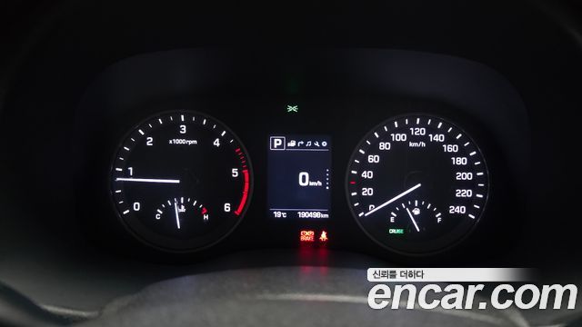 Hyundai Tucson Diesel 2.0 2WD Modern 2018 — фото 8