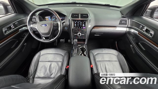 Ford Explorer 2.3 Limited 4WD 5th 2018 — фото 7