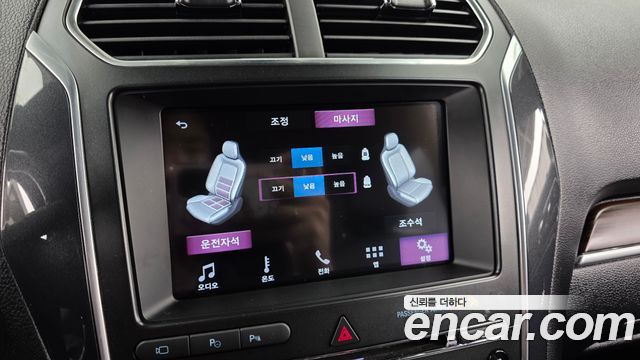 Ford Explorer 2.3 Limited 4WD 5th 2018 — фото 15