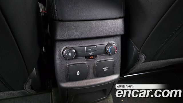 Ford Explorer 2.3 Limited 4WD 5th 2018 — фото 19