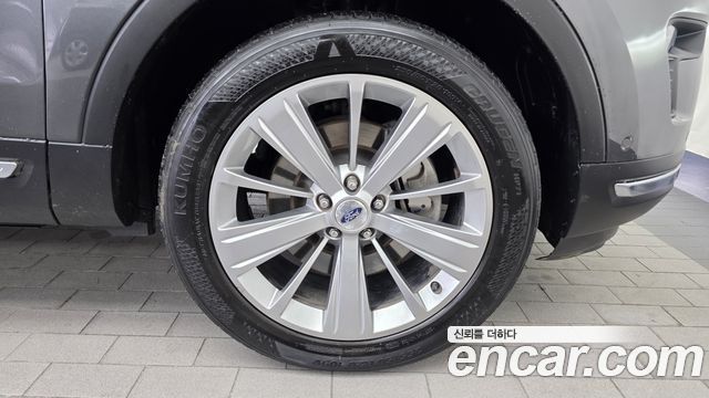 Ford Explorer 2.3 Limited 4WD 5th 2018 — фото 21