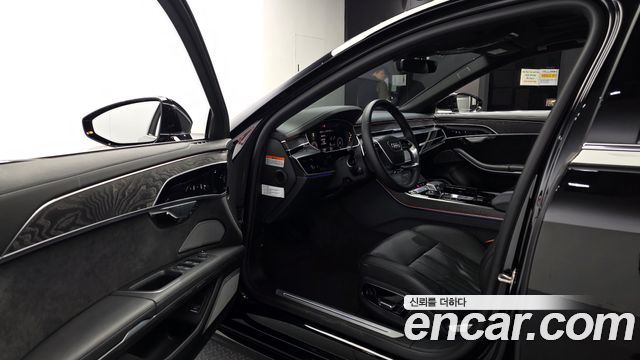 Audi A8 (D5) 55 TFSI Quattro Premium LWB 2022 — фото 10