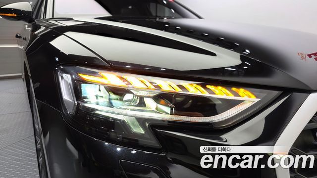 Audi A8 (D5) 55 TFSI Quattro Premium LWB 2022 — фото 22