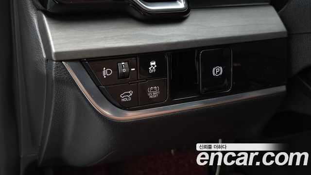 Kia Sportage Hybrid (V) Signature 2WD 2023 — фото 28