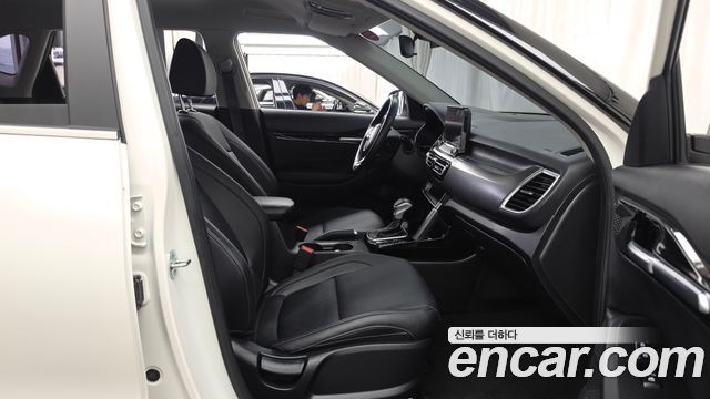 Kia Seltos Gasoline 1.6 Turbo 2WD Signature 2022 — фото 11