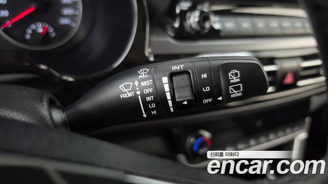 Kia Seltos Gasoline 1.6 Turbo 2WD Signature 2022 — фото 18