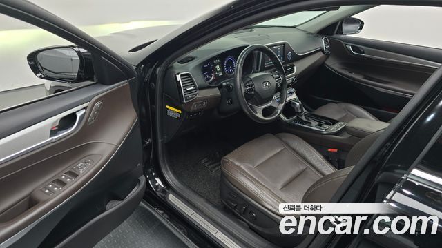 Hyundai Grandeur (IG) 3.3 Celebrity 2019 — фото 10