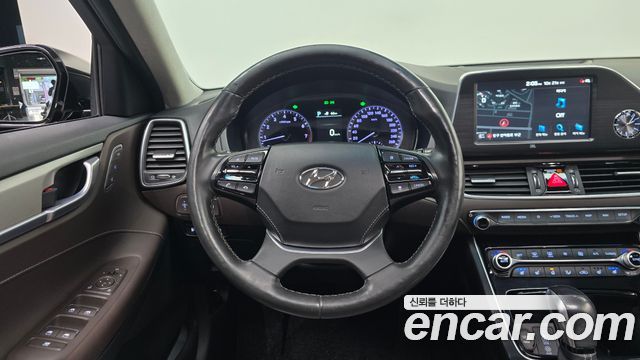 Hyundai Grandeur (IG) 3.3 Celebrity 2019 — фото 12