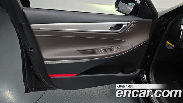 Hyundai Grandeur (IG) 3.3 Celebrity 2019 — фото 24