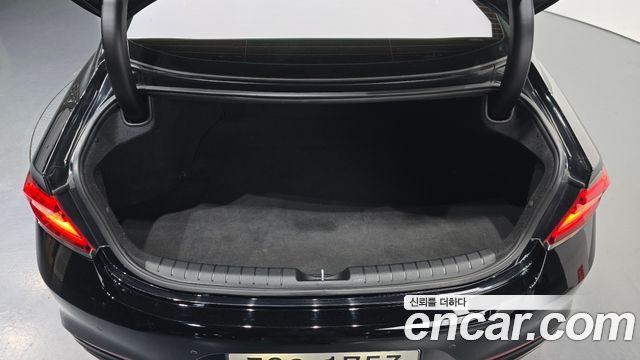 Hyundai Grandeur (IG) 3.3 Celebrity 2019 — фото 27