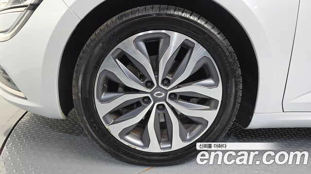 Renault Korea SM6 2.0 GDe LE 2016 — фото 5