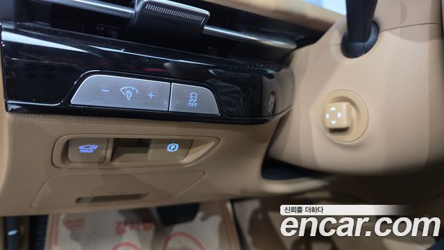 Genesis G80 (RG3) Gasoline 2.5 Turbo AWD 2026 — фото 18