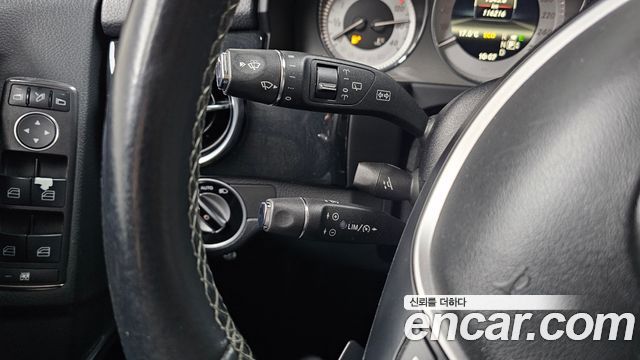 Mercedes-Benz GLK-Class (X204) GLK220 CDI Premium 2013 — фото 20