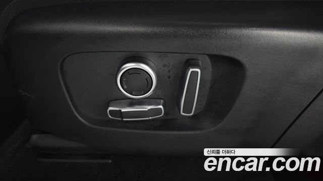 Land Rover Range Rover Evoque (II) P250 SE 2021 — фото 33