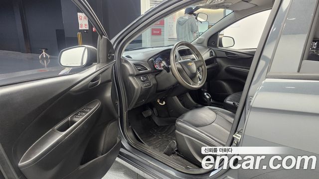Chevrolet Spark LS 2019 — фото 10