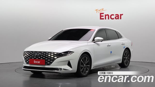 Hyundai Grandeur (IG) 2.5 Le Blanc
