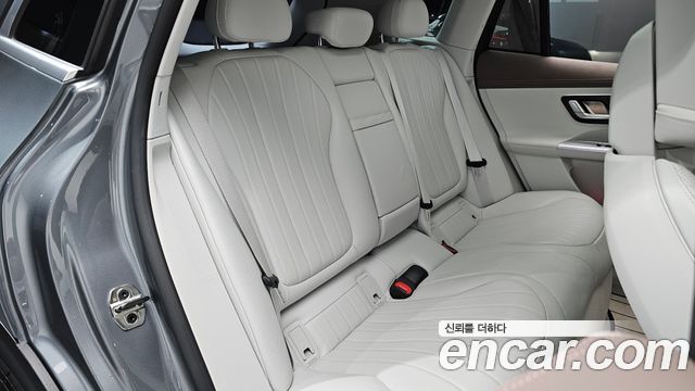 Mercedes-Benz EQE SUV (X294) EQE500 4MATIC 2023 — фото 11