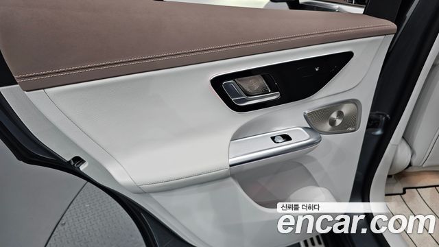 Mercedes-Benz EQE SUV (X294) EQE500 4MATIC 2023 — фото 25