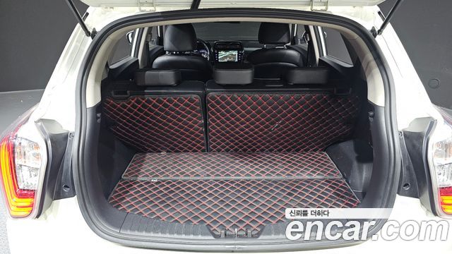 KG Mobility (SsangYong) Very New Tivoli Gasoline 1.5 2WD V5 2020 — фото 17