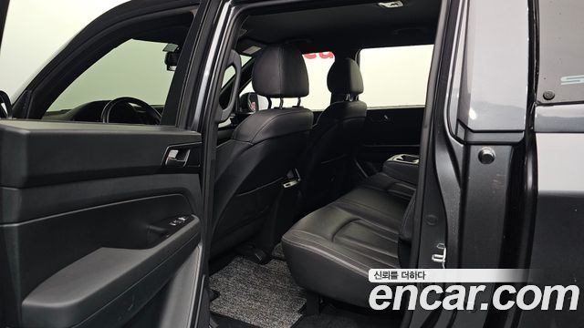 KG Mobility (SsangYong) Rexton Sports Diesel 2.2 4WD Prestige Special 2021 — фото 11