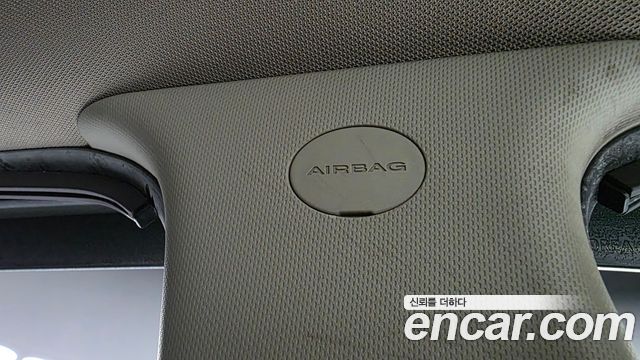 Kia Carens 2.0 LPi Prestige 2015 — фото 27