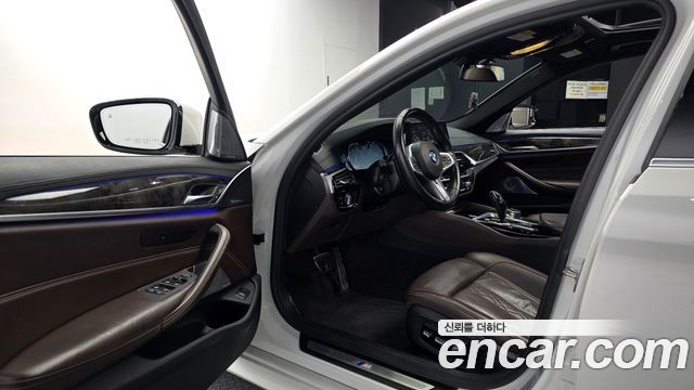 BMW 5 Series (G30) 540i xDrive M Sport Plus 2018 — фото 10