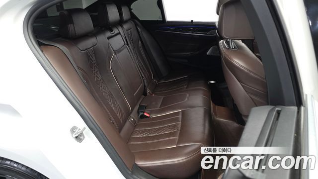 BMW 5 Series (G30) 540i xDrive M Sport Plus 2018 — фото 12