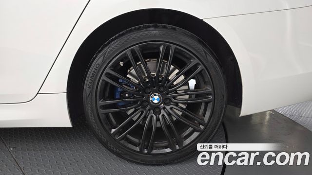 BMW 5 Series (G30) 540i xDrive M Sport Plus 2018 — фото 21