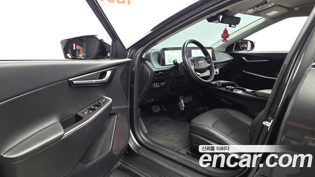 Kia EV6 Long Range 4WD Air 2023 — фото 10