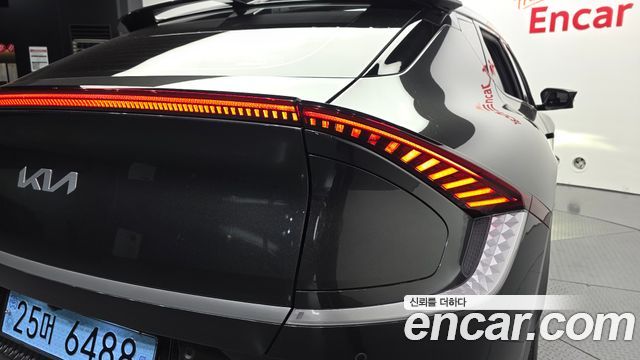 Kia EV6 Long Range 4WD Air 2023 — фото 23