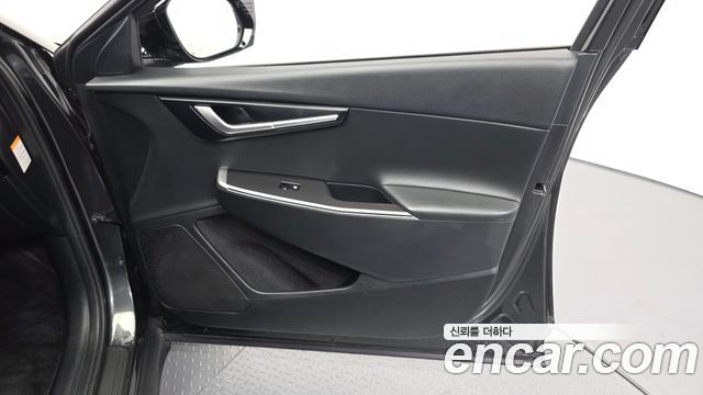 Kia EV6 Long Range 4WD Air 2023 — фото 24