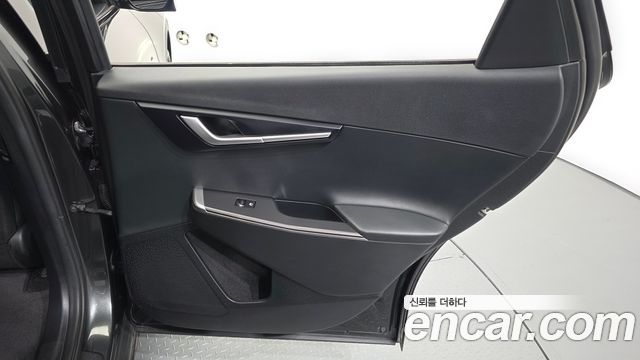 Kia EV6 Long Range 4WD Air 2023 — фото 25