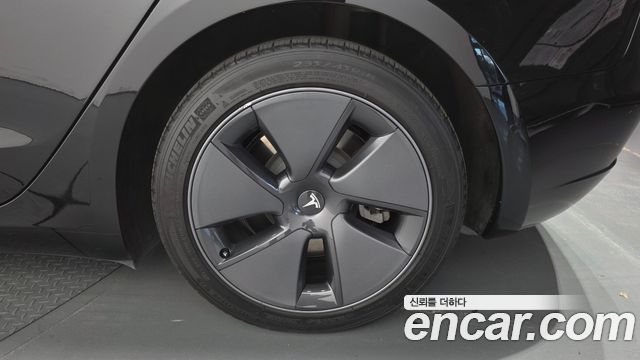 Tesla Model 3 Long Range AWD 2021 — фото 27