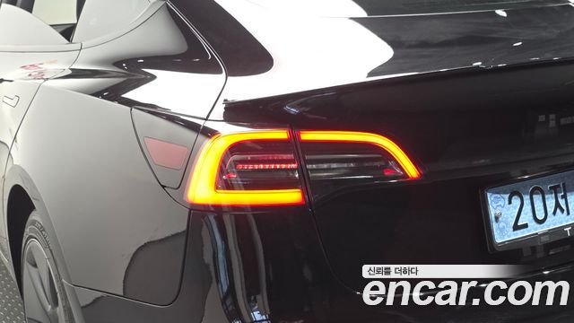 Tesla Model 3 Long Range AWD 2021 — фото 29