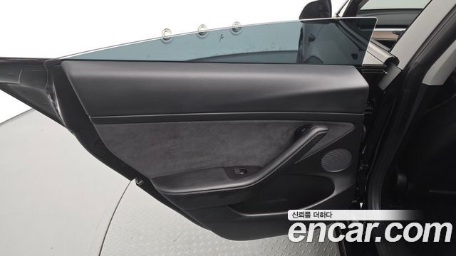 Tesla Model 3 Long Range AWD 2021 — фото 31