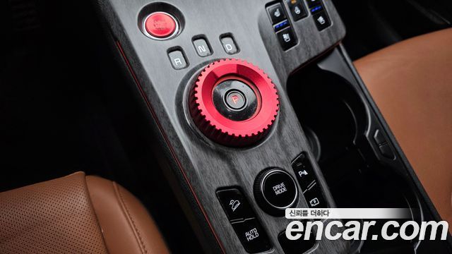 Kia Sportage (V) LPG 2.0 2WD Signature 2024 — фото 9