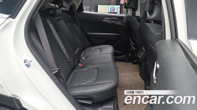 Kia Sportage (V) Gasoline 1.6 Turbo 2WD Signature 2025 — фото 11