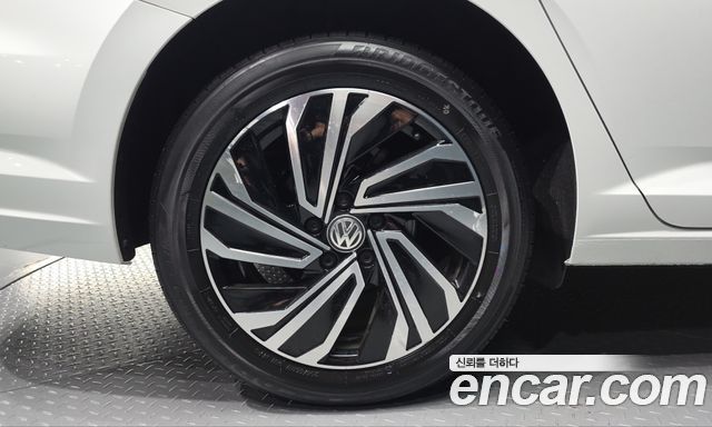 Volkswagen Jetta (VII) 1.4 TSI Prestige 2020 — фото 5