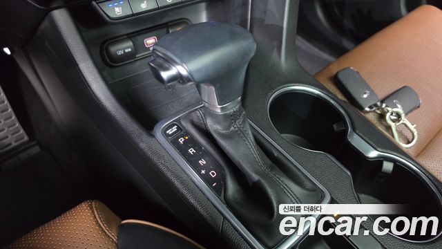 Kia Sportage The Bold Diesel 2.0 4WD Signature Gravity 2021 — фото 9