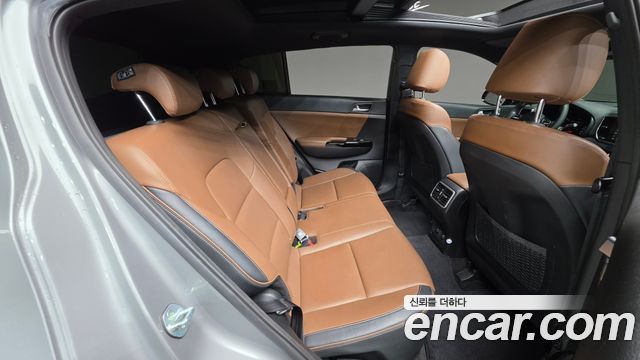 Kia Sportage The Bold Diesel 2.0 4WD Signature Gravity 2021 — фото 32