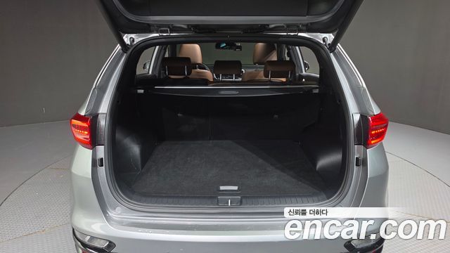 Kia Sportage The Bold Diesel 2.0 4WD Signature Gravity 2021 — фото 33
