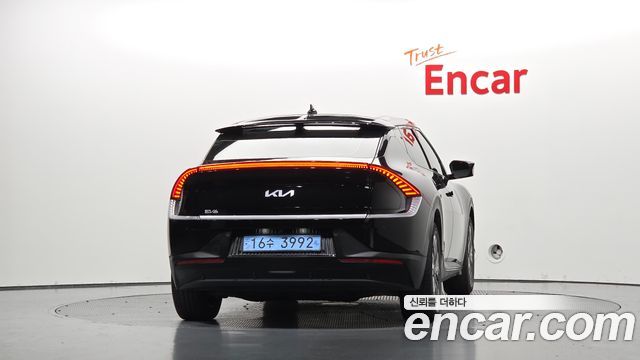 Kia EV6 Long Range Air 2022 — фото 4