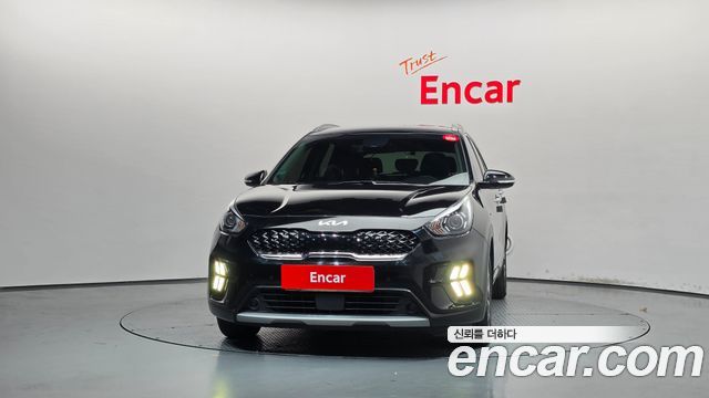 Kia Niro 1.6 HEV Noblesse 2022 — фото 3