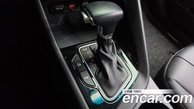 Kia Niro 1.6 HEV Noblesse 2022 — фото 9